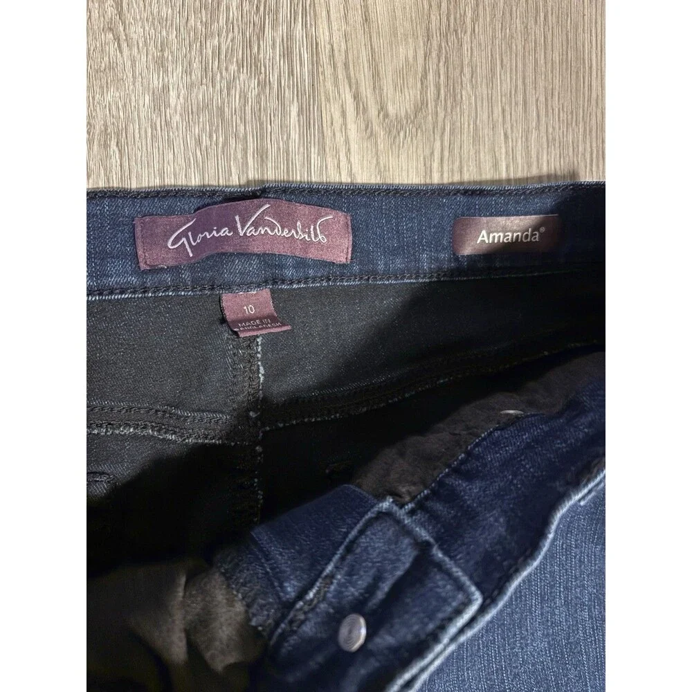 Gloria Vanderbilt Ladies Jeans Size 10 Amanda Capri Blue Stretch